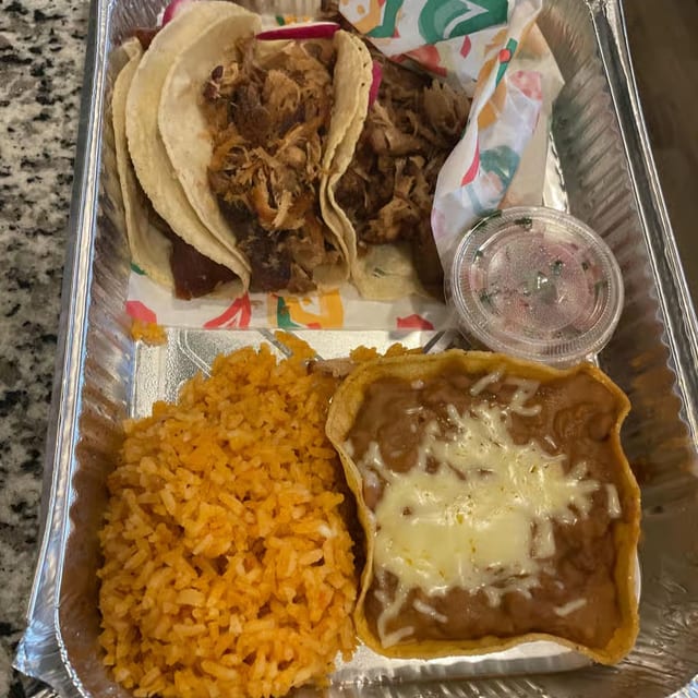 Tacos De Carnitas.