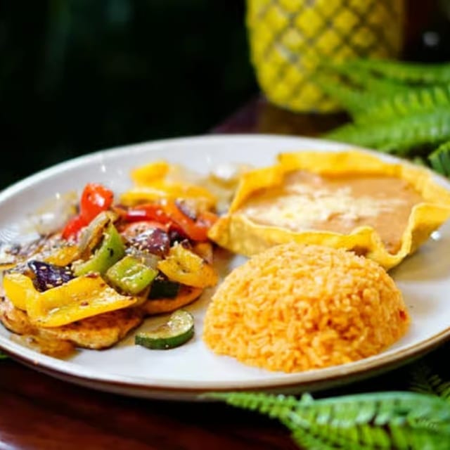 Pollo Sinaloa.